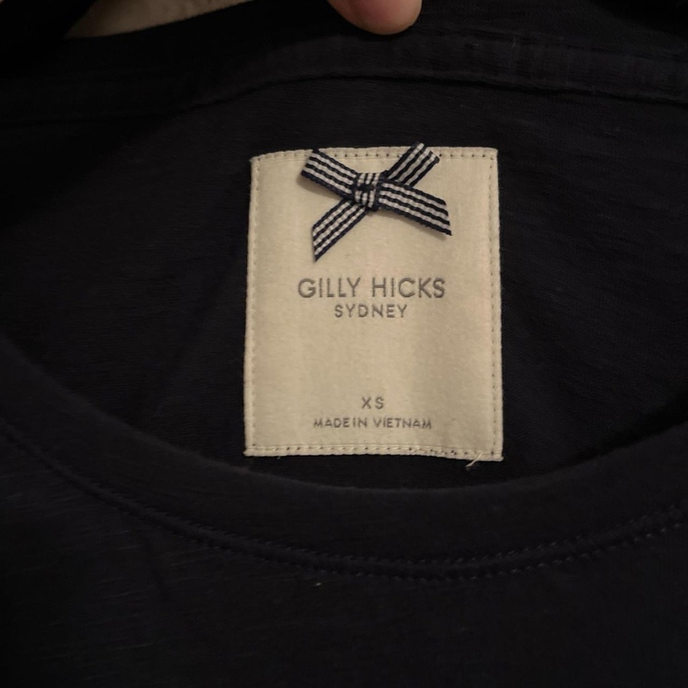 Gilly Hicks Midnight Ruffle Tee - Picture 4 of 4